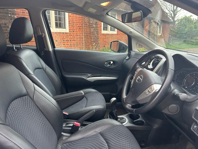 View NISSAN NOTE 1.5 dCi Tekna