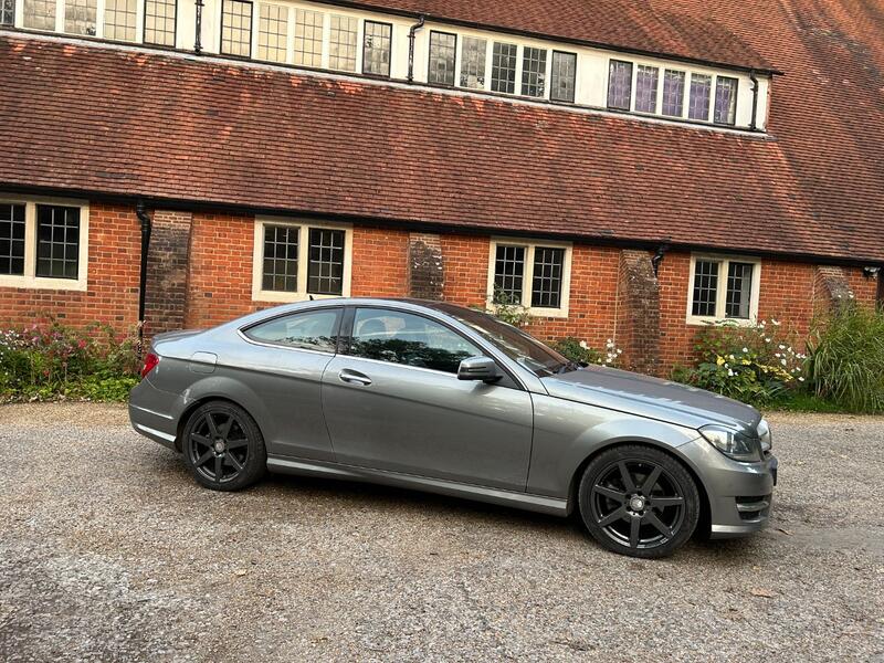 View MERCEDES-BENZ C CLASS 2.1 C220 CDI AMG Sport Edition Premium Plus