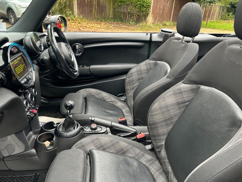 MINI CONVERTIBLE