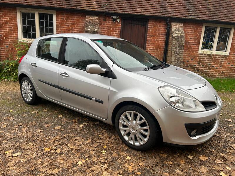RENAULT CLIO