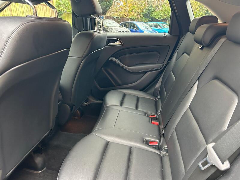 MERCEDES-BENZ B CLASS