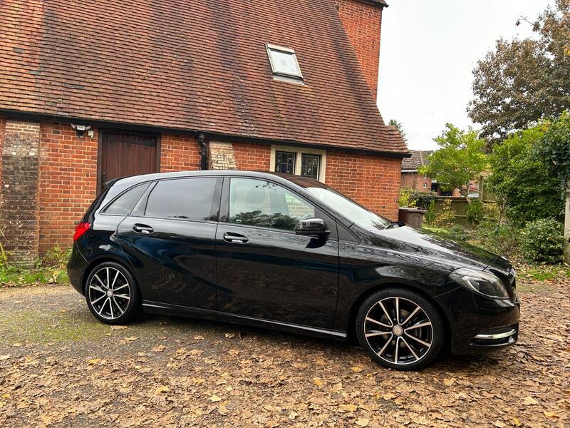 MERCEDES-BENZ B CLASS