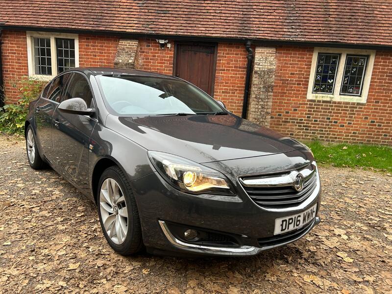 VAUXHALL INSIGNIA