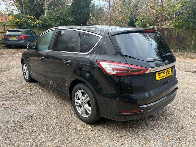 FORD S-MAX
