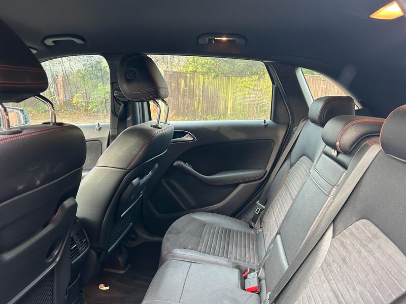 MERCEDES-BENZ B CLASS