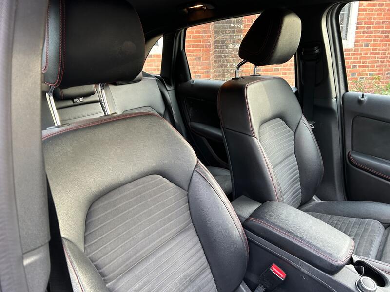 MERCEDES-BENZ B CLASS
