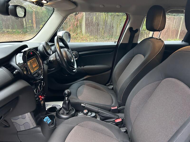 View MINI HATCH 1.5 5-Door Hatch Cooper