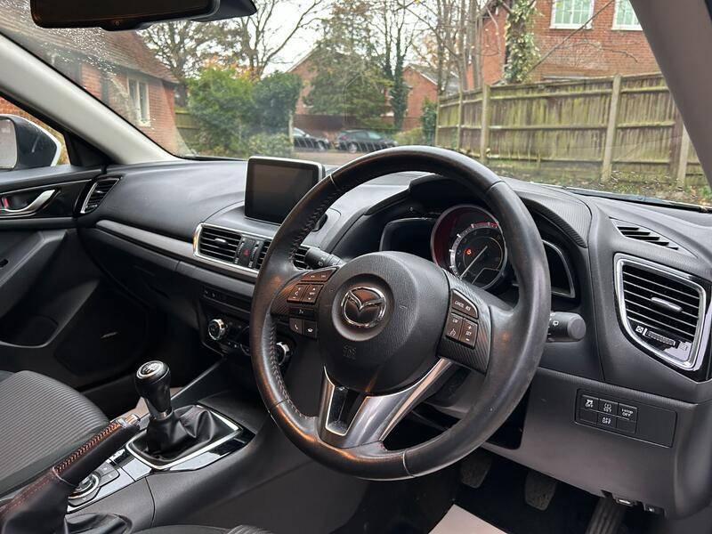 MAZDA MAZDA3