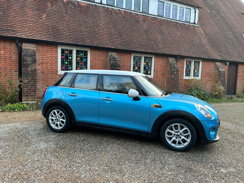 View MINI HATCH 1.5 5-Door Hatch Cooper