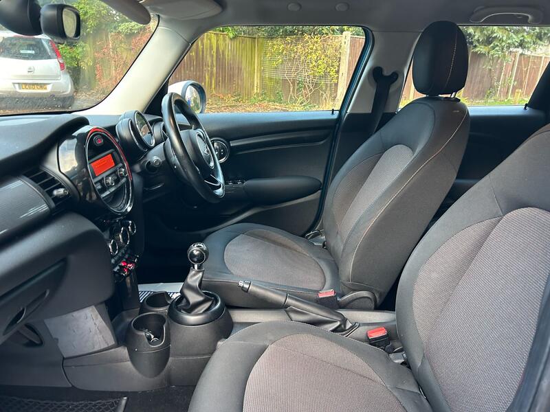 View MINI HATCH 1.5 5-Door Hatch Cooper