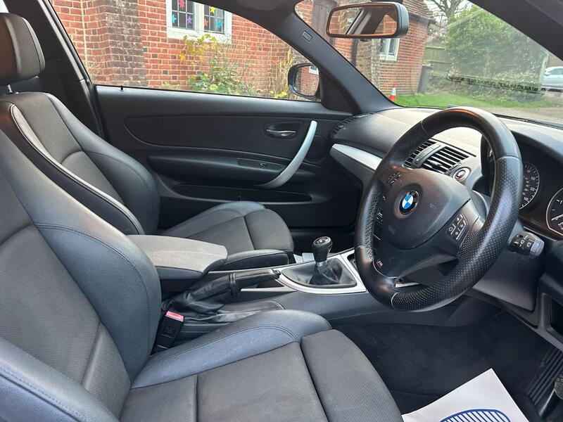 View BMW 1 SERIES 2.0 118d M Sport Coupe
