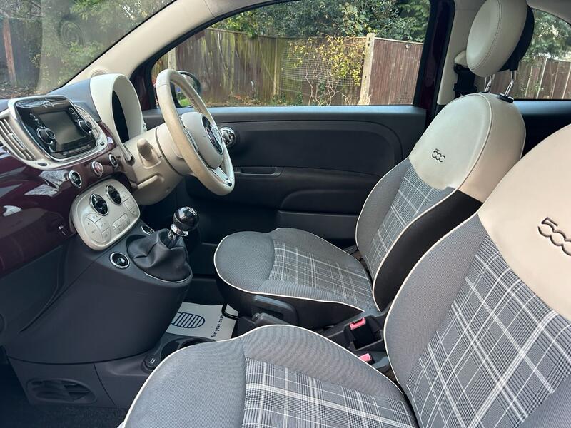 View FIAT 500 1.2 500 My17 1.2 69hp Lounge