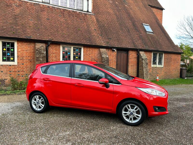 View FORD FIESTA 1.3 Zetec