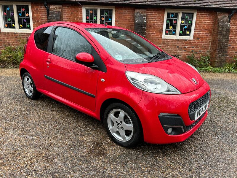 PEUGEOT 107