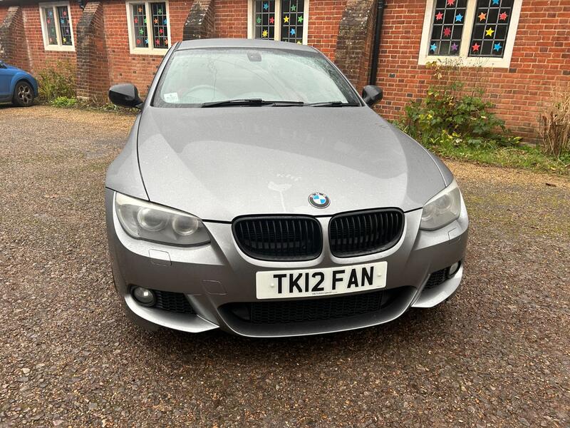 BMW 3 SERIES