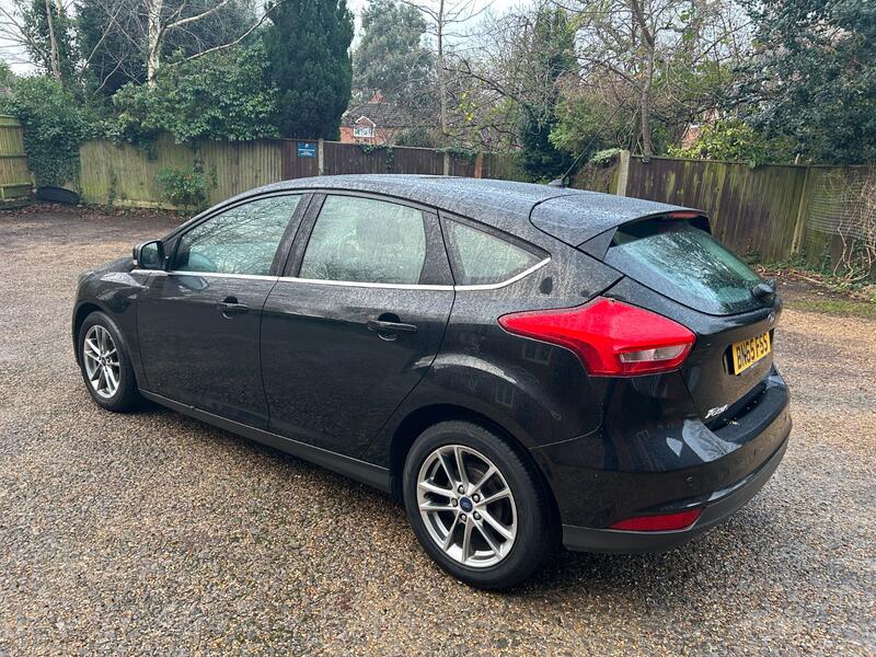 FORD FOCUS