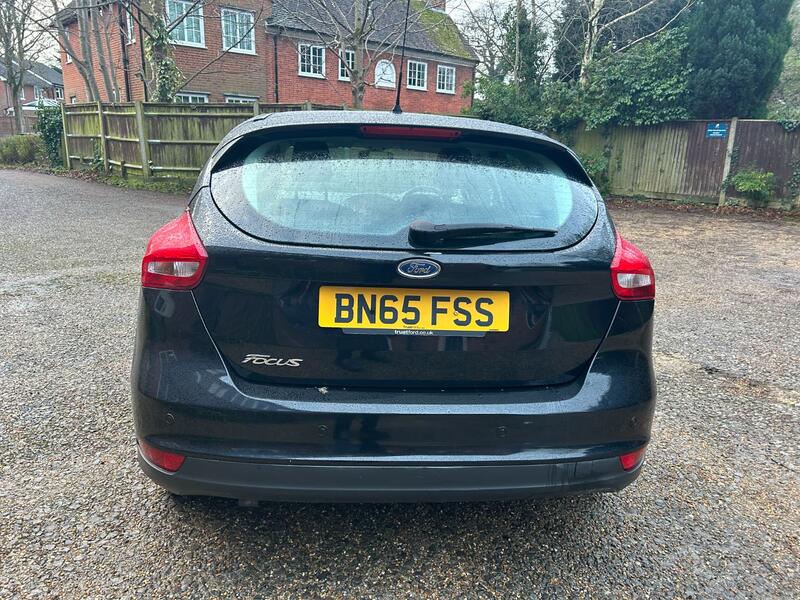 FORD FOCUS