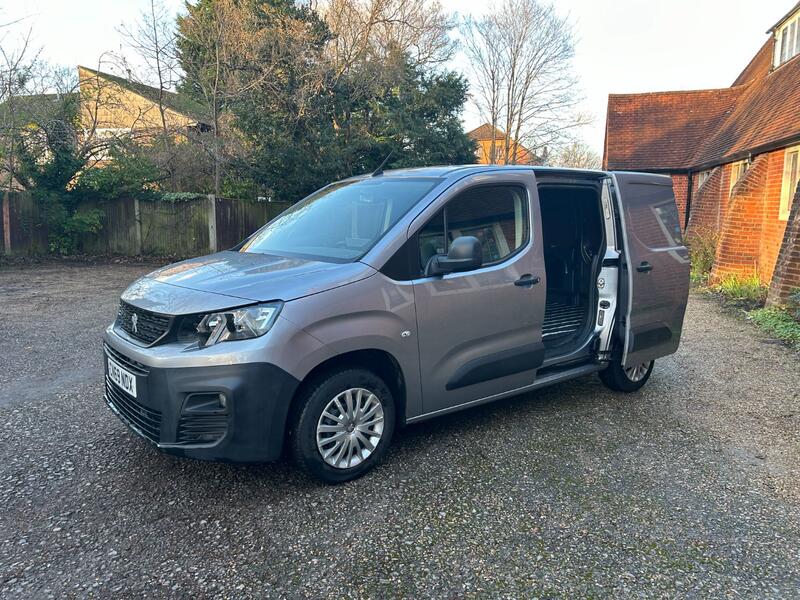 PEUGEOT PARTNER