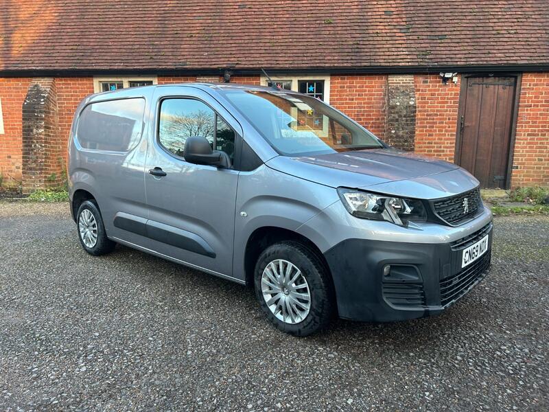 PEUGEOT PARTNER