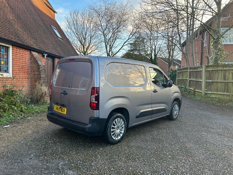 PEUGEOT PARTNER