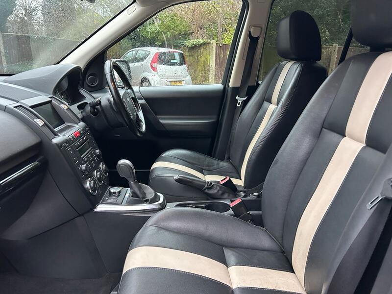 View LAND ROVER FREELANDER 2 2.2 SD4 Sport LE Automatic