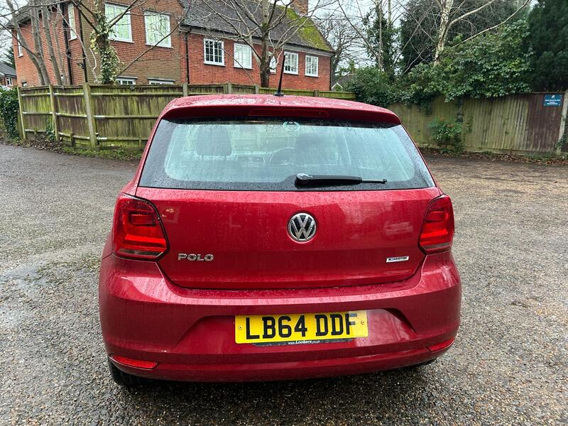 VOLKSWAGEN POLO