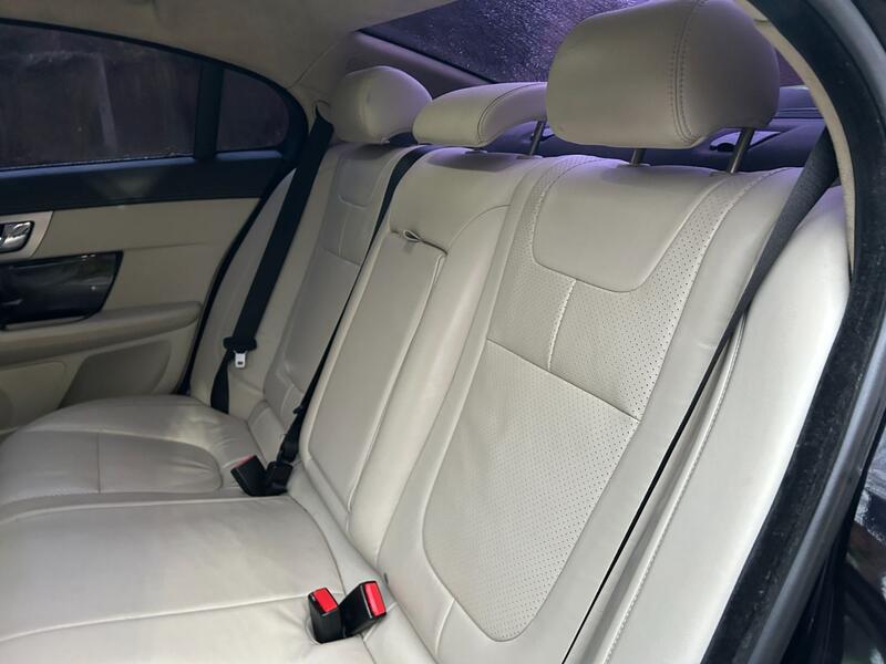 JAGUAR XF