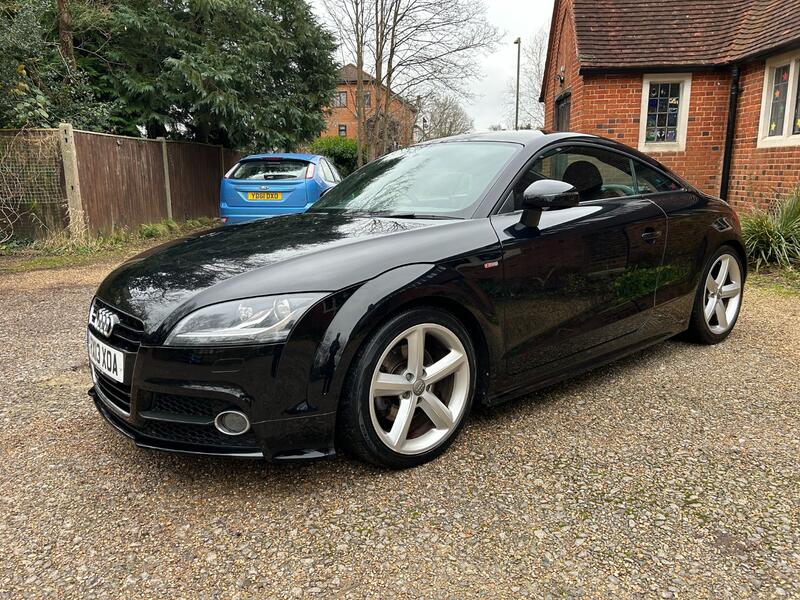 AUDI TT