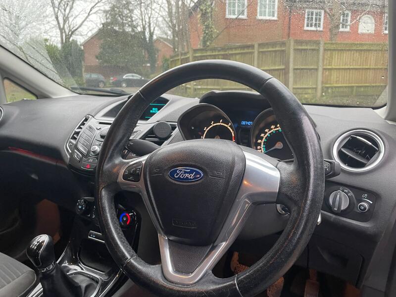 FORD FIESTA