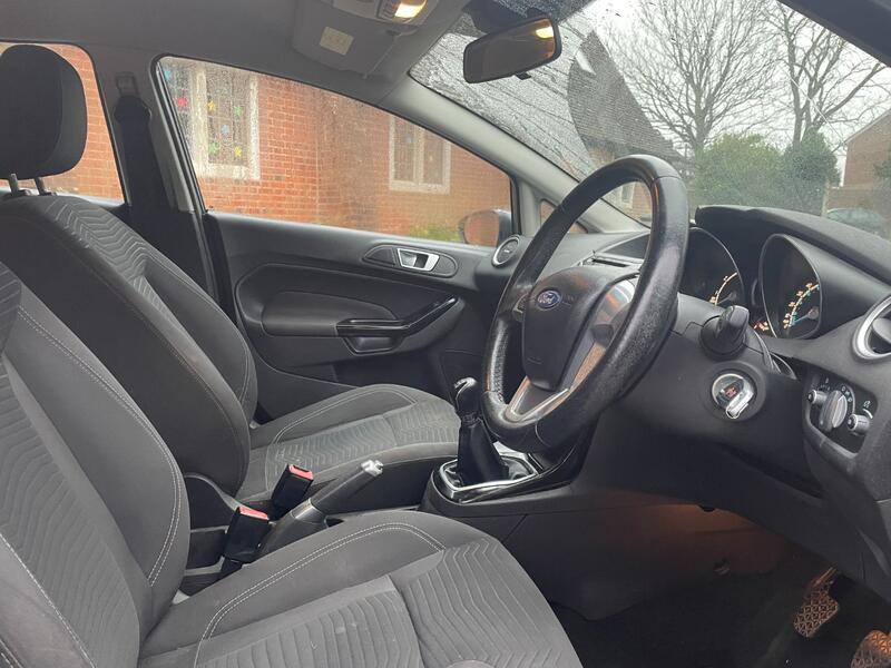 View FORD FIESTA 1.0 T EcoBoost Zetec