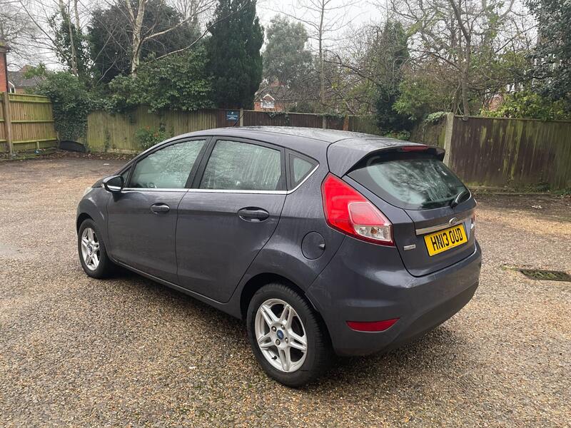 FORD FIESTA