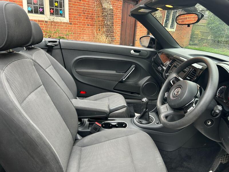 View VOLKSWAGEN BEETLE 1.2 TSI BlueMotion Tech