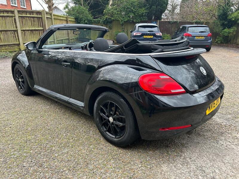 VOLKSWAGEN BEETLE