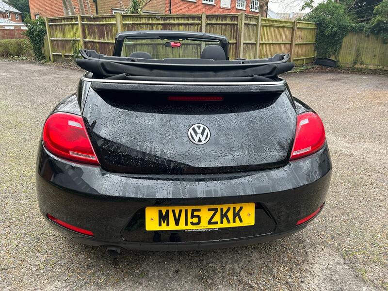 VOLKSWAGEN BEETLE