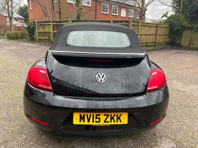 VOLKSWAGEN BEETLE