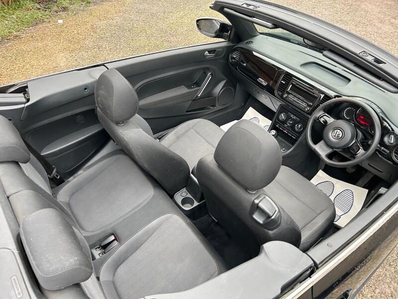 VOLKSWAGEN BEETLE