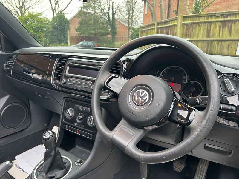 VOLKSWAGEN BEETLE