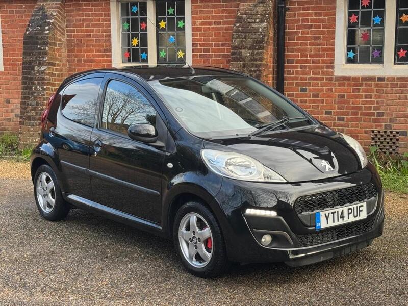 View PEUGEOT 107 1.0 12V Allure