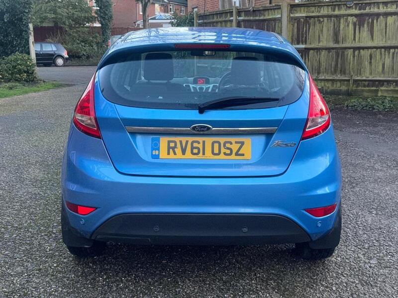 FORD FIESTA