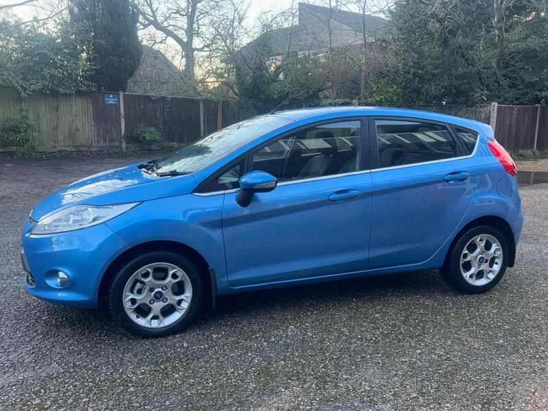 FORD FIESTA