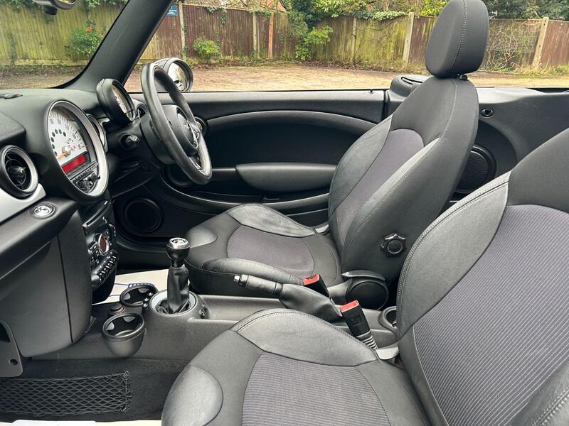 View MINI CONVERTIBLE 1.6 Cooper D Convertible