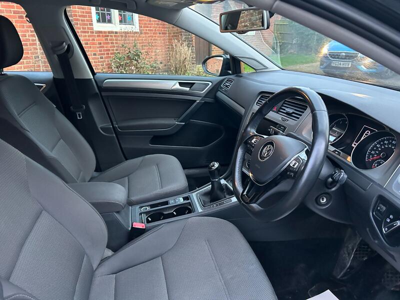 View VOLKSWAGEN GOLF 1.4 TSI BlueMotion Tech Match