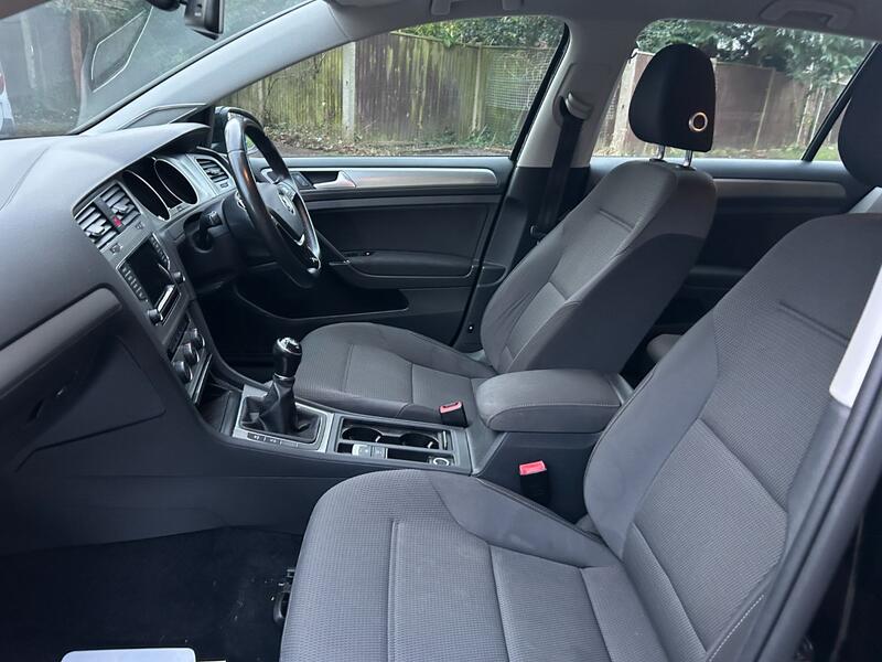 View VOLKSWAGEN GOLF 1.4 TSI BlueMotion Tech Match