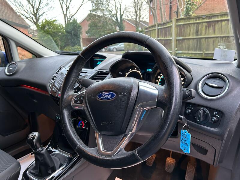 FORD FIESTA