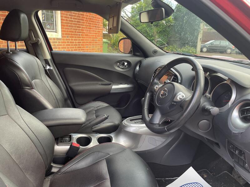 View NISSAN JUKE 1.6 Tekna