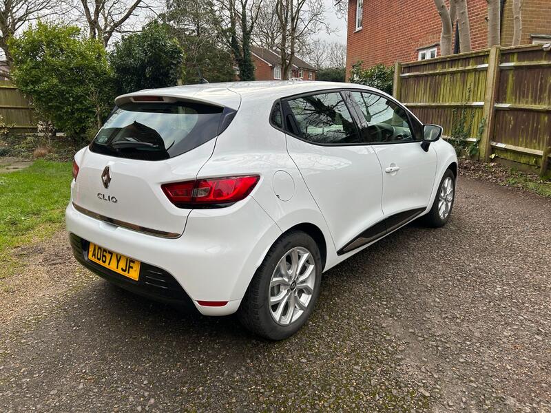 RENAULT CLIO