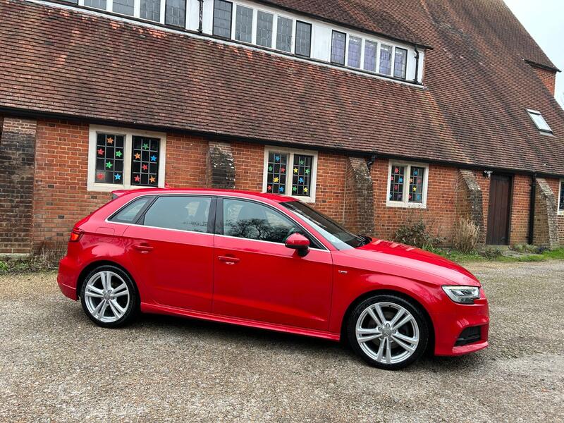View AUDI A3 2.0 TFSI S line