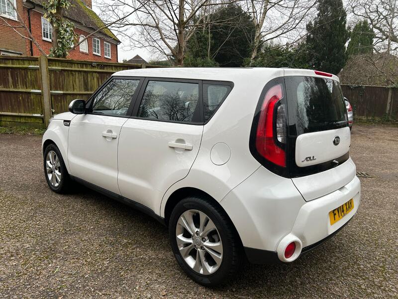 KIA SOUL