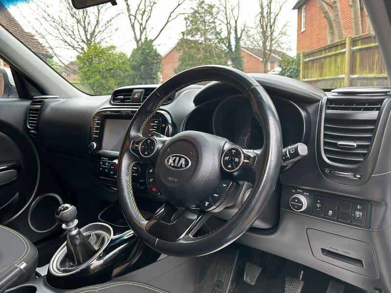 KIA SOUL