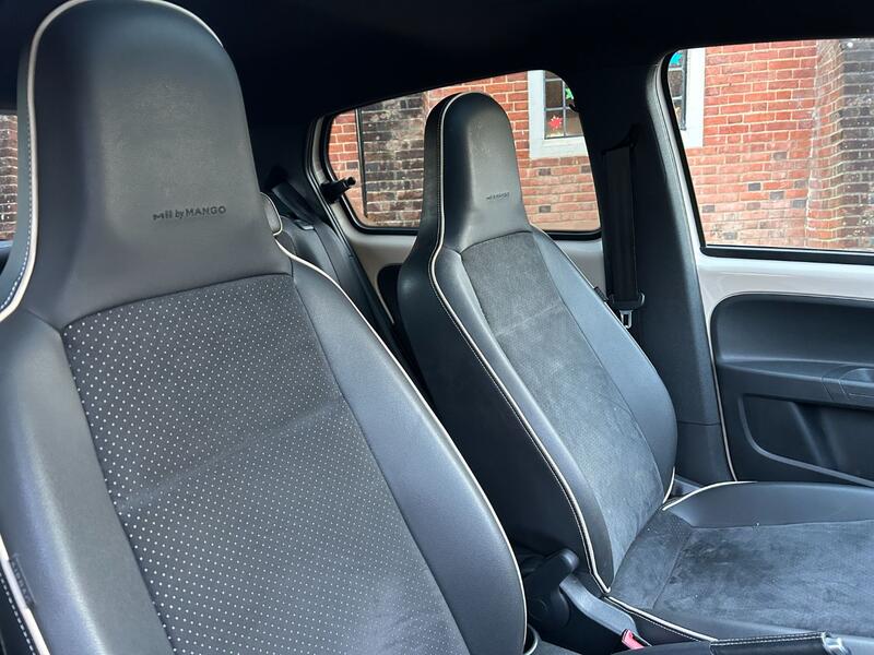 SEAT MII
